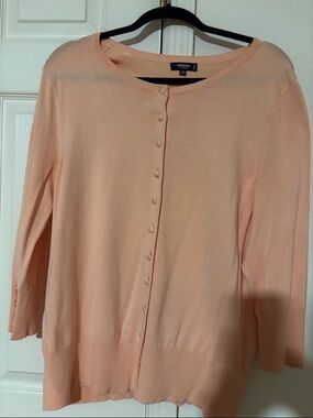 Premise Peach Button-Front Crewneck Cardigan